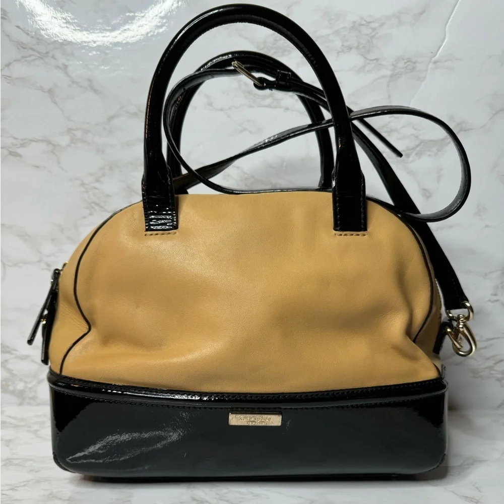 Vintage KATE SPADE Chelsea Park Porter Satchel/Shoulder in beige & black Leather